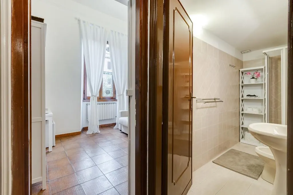 Lulu House Bed & Breakfast Rome 0*,  Italy