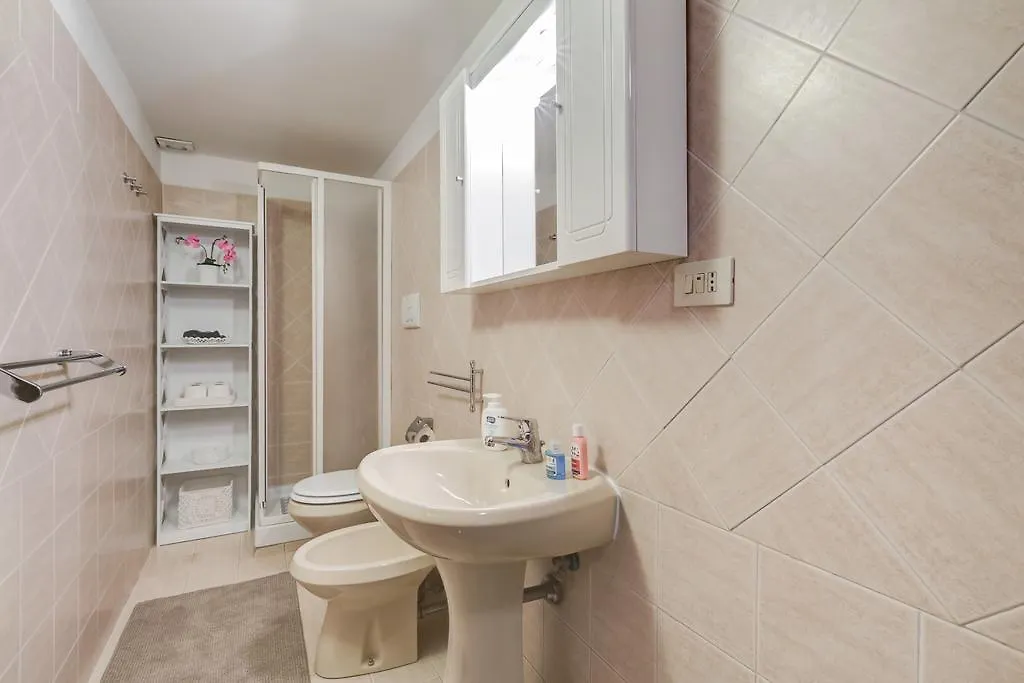 Lulu House Bed & Breakfast Rome